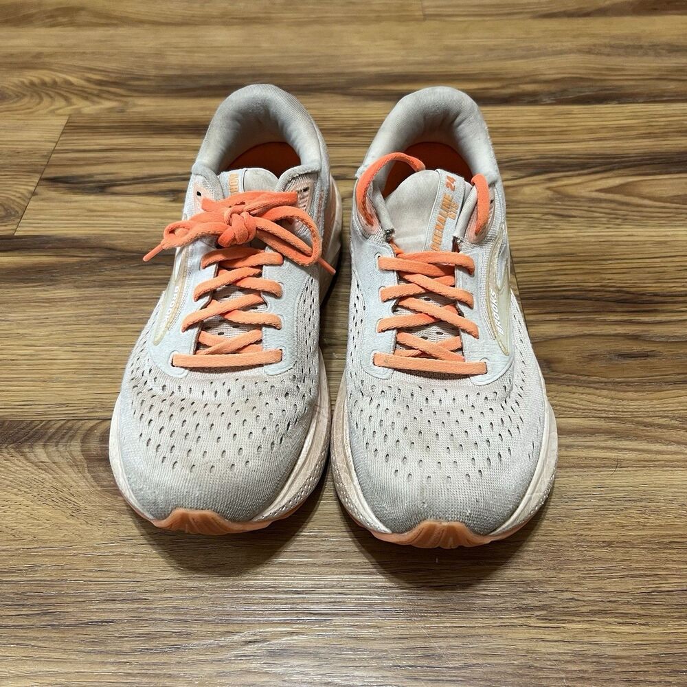 Brooks Running Shoes Adrenaline Gts 24 Women’s Size 8B